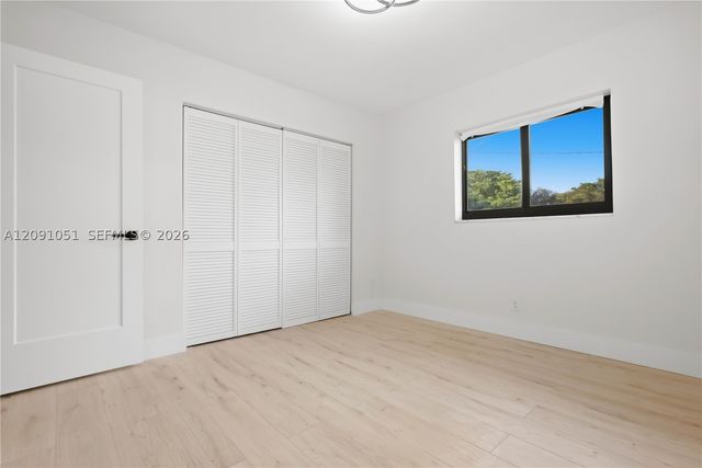 4280 NW 12th St, Coconut Creek, FL 33066
