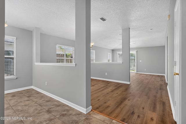 1108 HIDDEN COVE Circle S, Jacksonville, FL 32233