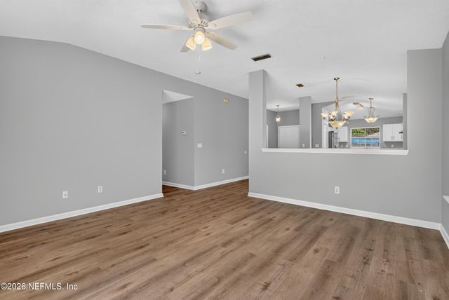 1108 HIDDEN COVE Circle S, Jacksonville, FL 32233