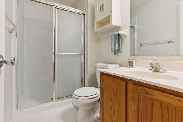 1077 Bonnieview Drive, Woodbury, MN 55129