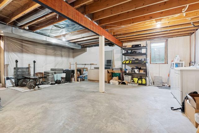 1077 Bonnieview Drive, Woodbury, MN 55129