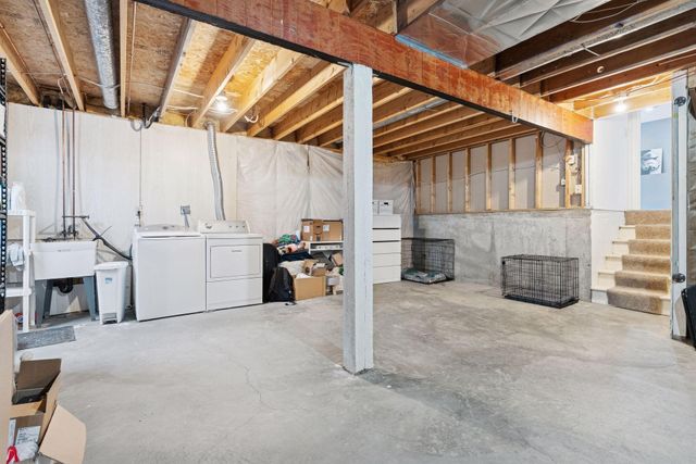 1077 Bonnieview Drive, Woodbury, MN 55129