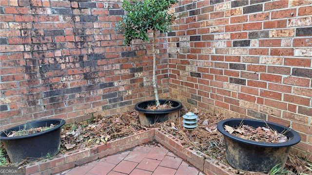 2376 Leafgate Road, Decatur, GA 30033