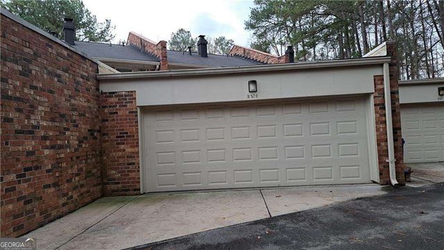 2376 Leafgate Road, Decatur, GA 30033