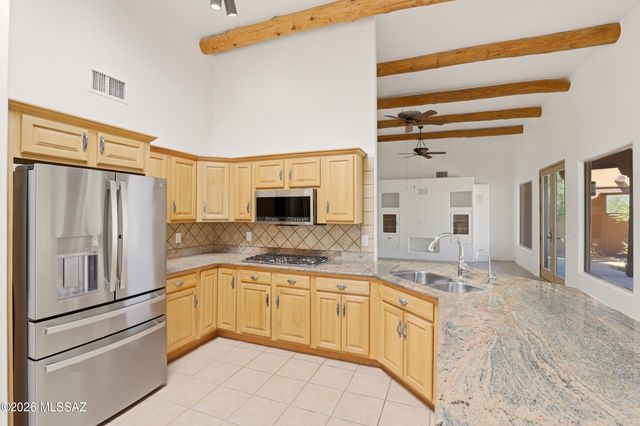 471 W Coyote Moon Place, Oro Valley, AZ 85755