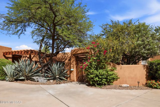 471 W Coyote Moon Place, Oro Valley, AZ 85755