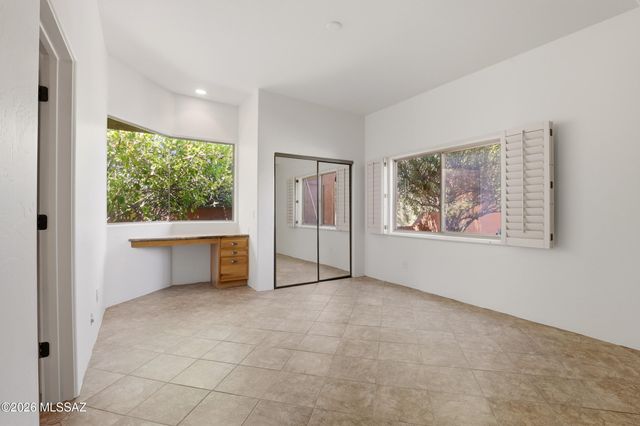 471 W Coyote Moon Place, Oro Valley, AZ 85755