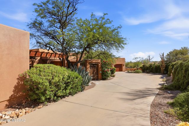471 W Coyote Moon Place, Oro Valley, AZ 85755