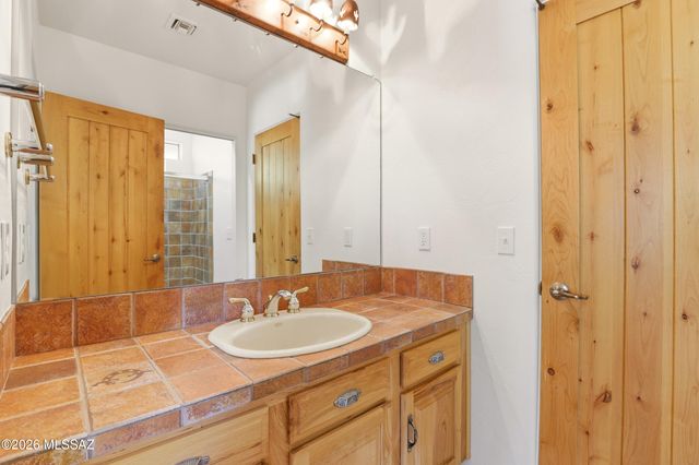 471 W Coyote Moon Place, Oro Valley, AZ 85755
