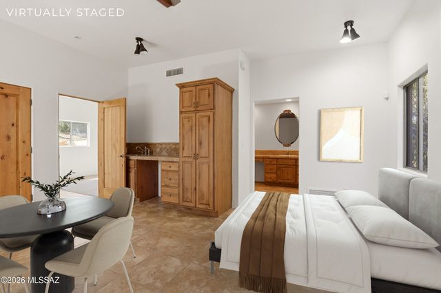 471 W Coyote Moon Place, Oro Valley, AZ 85755
