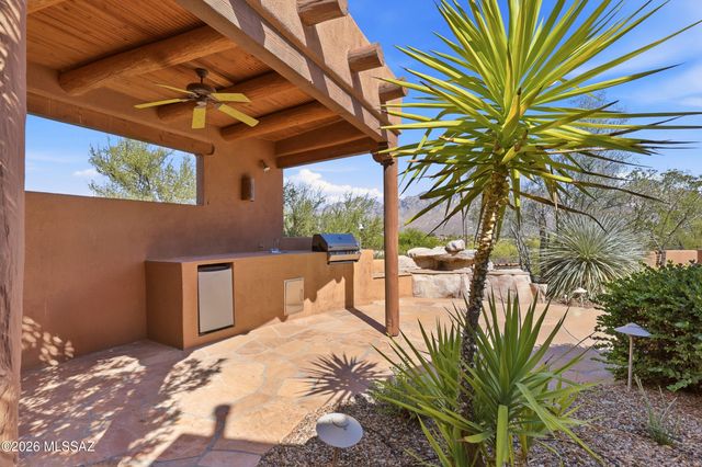 471 W Coyote Moon Place, Oro Valley, AZ 85755