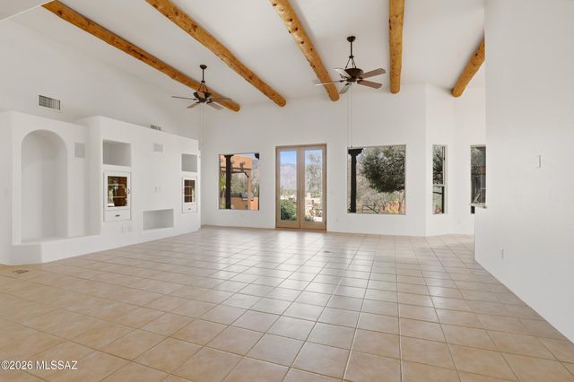 471 W Coyote Moon Place, Oro Valley, AZ 85755