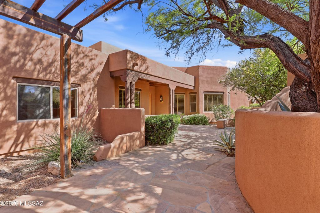 471 W Coyote Moon Place, Oro Valley, AZ 85755