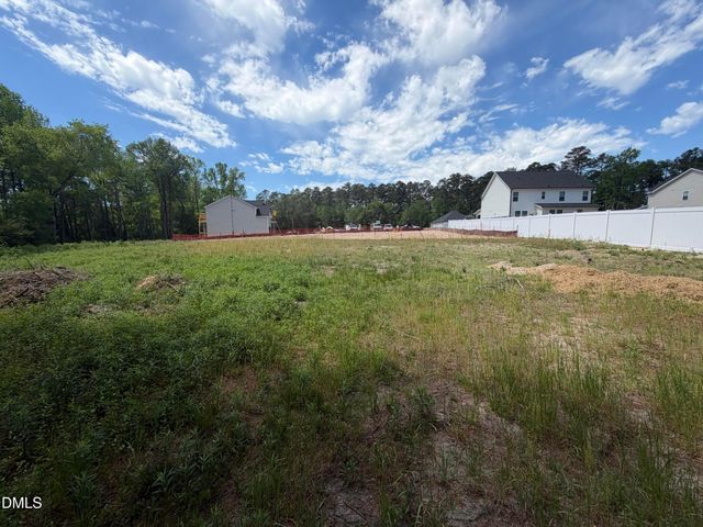 77 Charred Oak Court, Lillington, NC 27546