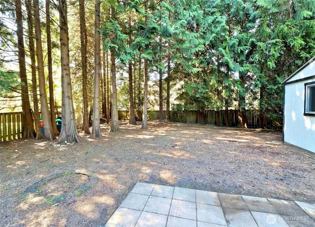 12015 NE 161st St, Bothell, WA 98011