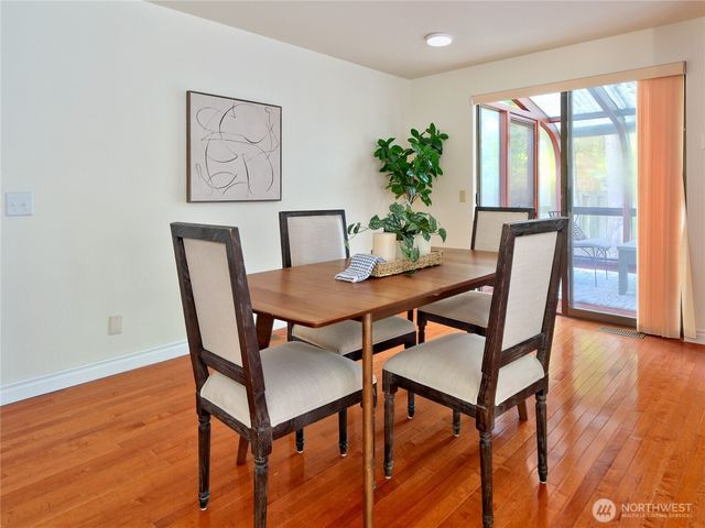 12015 NE 161st St, Bothell, WA 98011