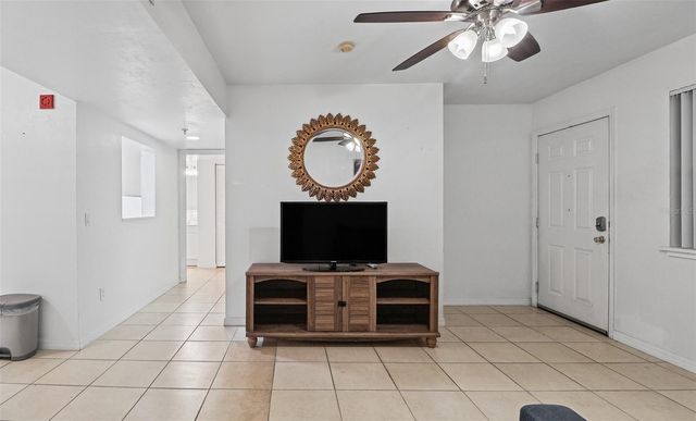 2360 SW ARCHER ROAD 707, Gainesville, FL 32608