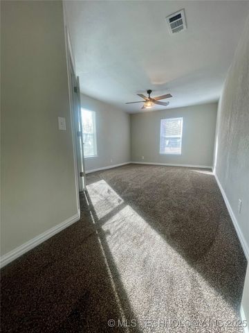 610 S 13th, Durant, OK 74701