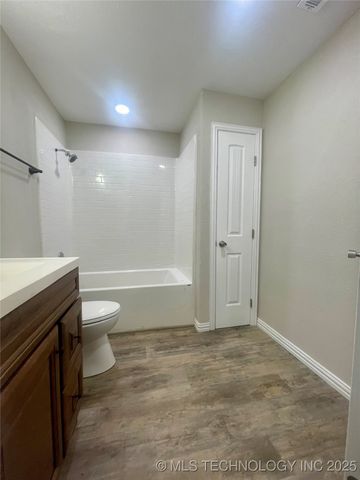 610 S 13th, Durant, OK 74701