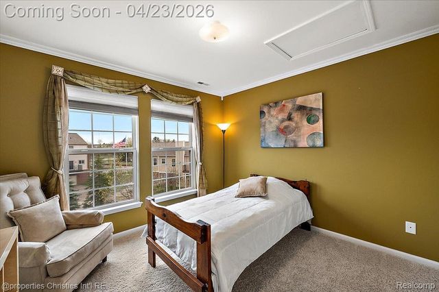 27949 Hopkins Drive, Novi, MI 48377