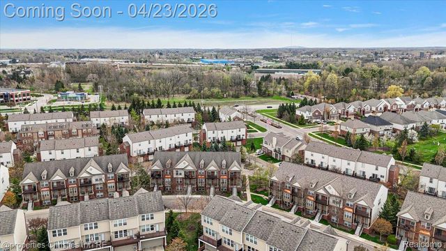 27949 Hopkins Drive, Novi, MI 48377