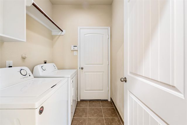 17523 Cypress Hilltop Way, Hockley, TX 77447