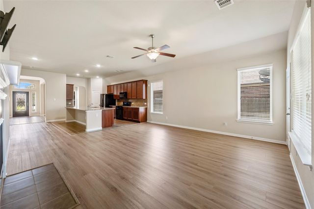 17523 Cypress Hilltop Way, Hockley, TX 77447