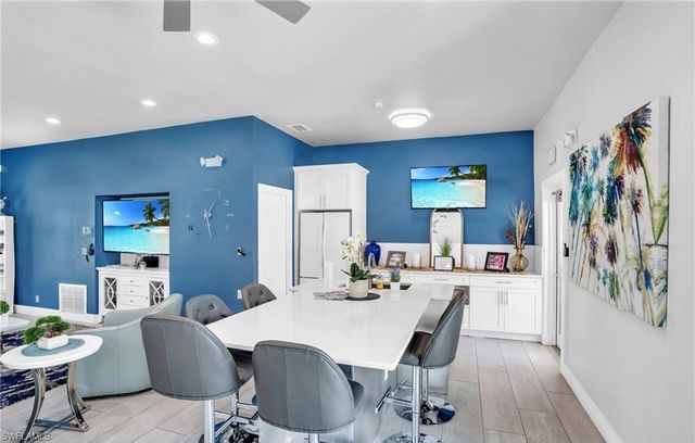 3775 Fieldstone BLVD 102, Naples, FL 34109