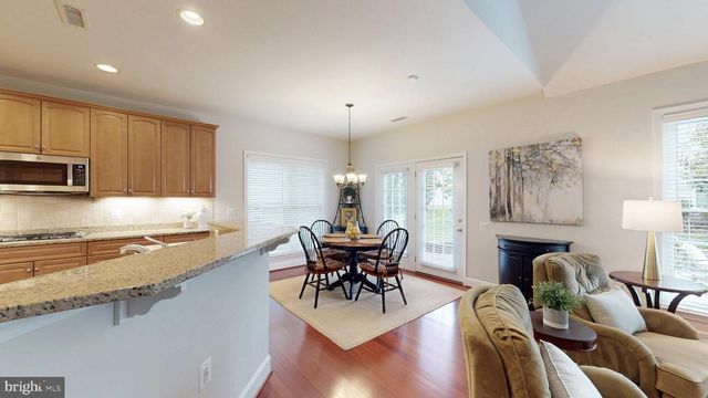 44480 BLUERIDGE MEADOWS DR, Ashburn, VA 20147