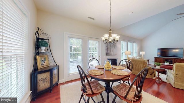 44480 BLUERIDGE MEADOWS DR, Ashburn, VA 20147