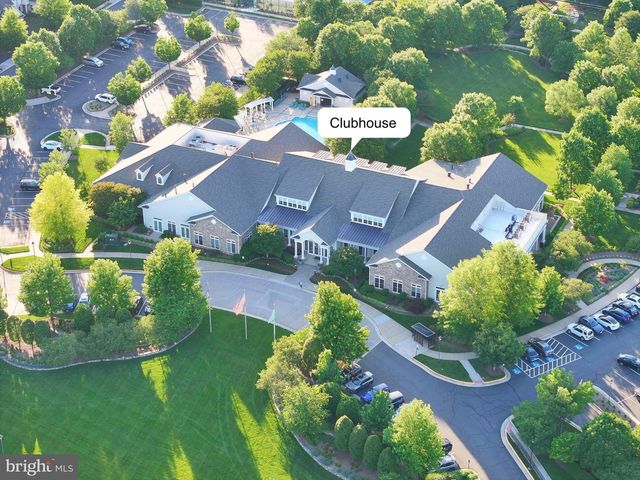 44480 BLUERIDGE MEADOWS DR, Ashburn, VA 20147