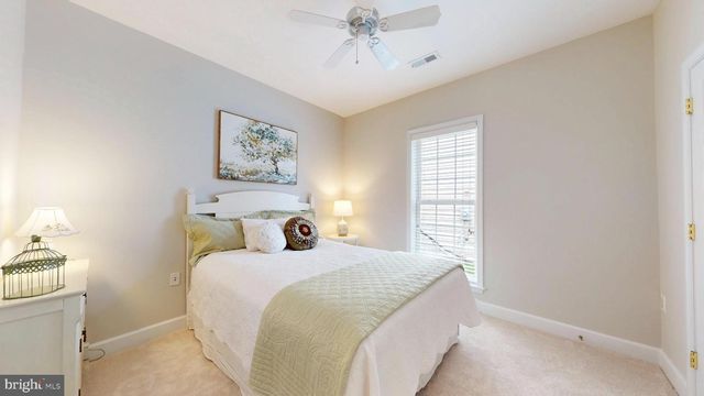 44480 BLUERIDGE MEADOWS DR, Ashburn, VA 20147