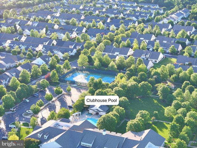 44480 BLUERIDGE MEADOWS DR, Ashburn, VA 20147