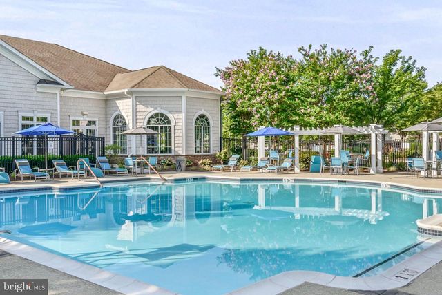 44480 BLUERIDGE MEADOWS DR, Ashburn, VA 20147