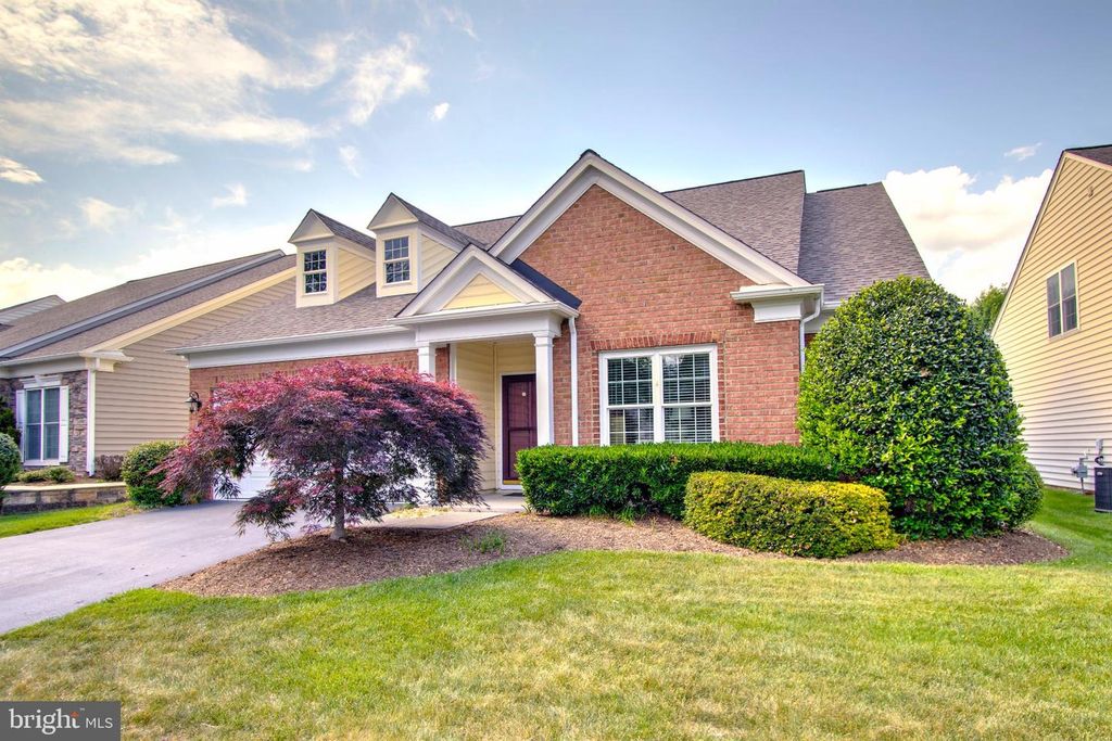 44480 BLUERIDGE MEADOWS DR, Ashburn, VA 20147