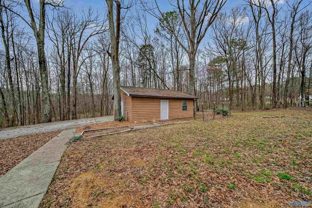 14077 Highway 231 S, Union Grove, AL 35175