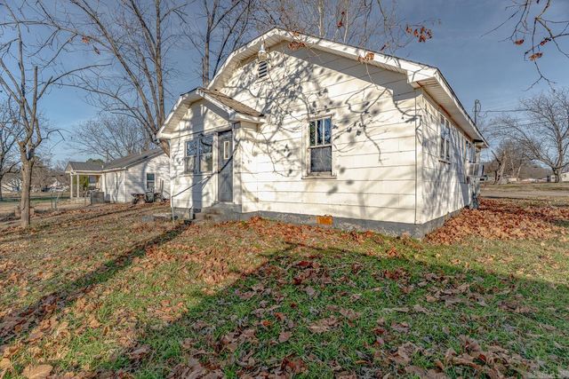 414 E 1st, Rector, AR 72461