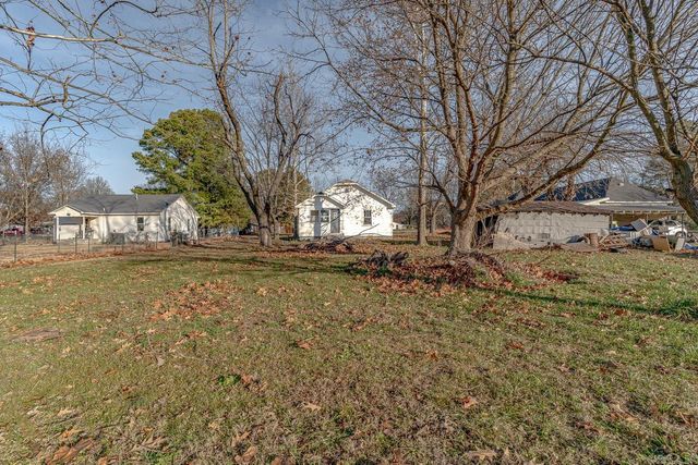 414 E 1st, Rector, AR 72461