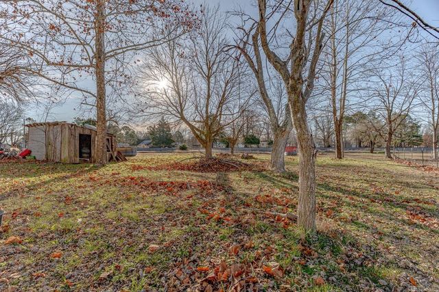 414 E 1st, Rector, AR 72461
