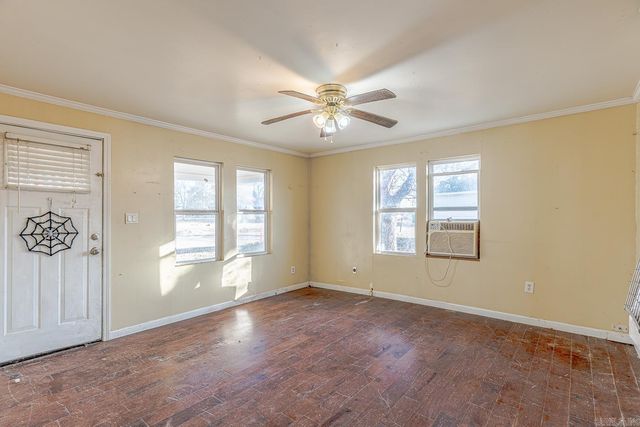 414 E 1st, Rector, AR 72461