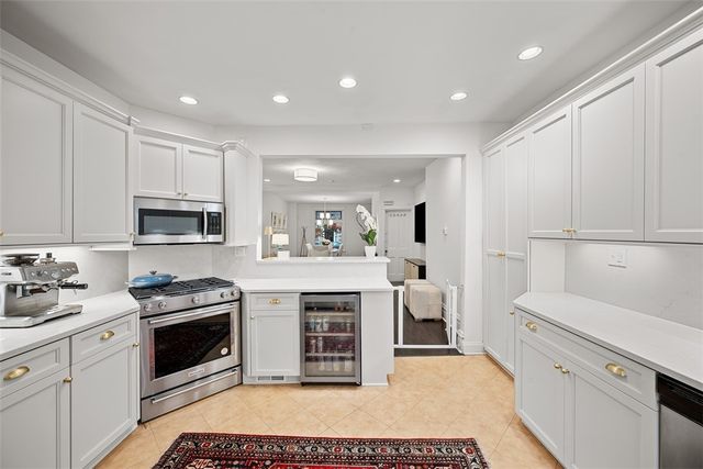 5745 Kentucky Ave, Shadyside, PA 15232