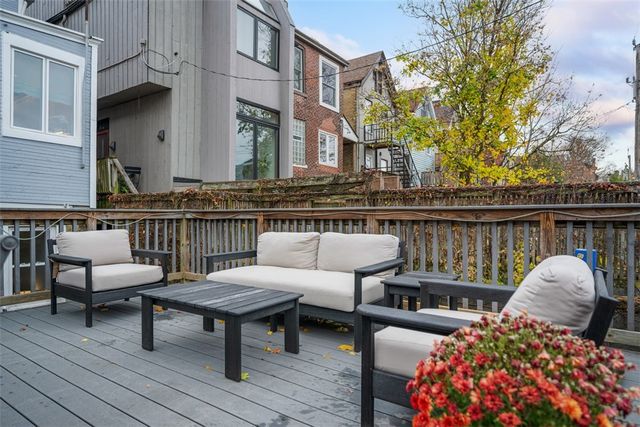 5745 Kentucky Ave, Shadyside, PA 15232