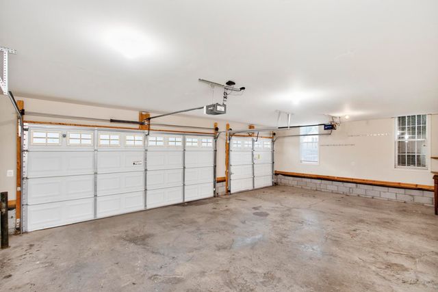 756 Starpoint Dr, Gallatin, TN 37066