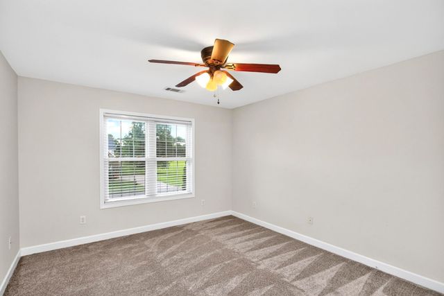 756 Starpoint Dr, Gallatin, TN 37066