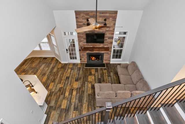 756 Starpoint Dr, Gallatin, TN 37066