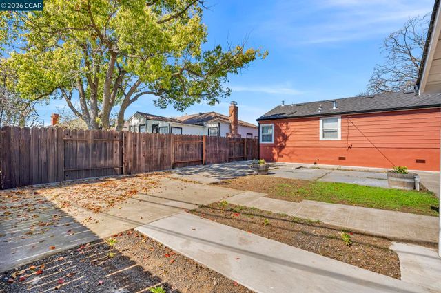 129 Revere St, Vallejo, CA 94591