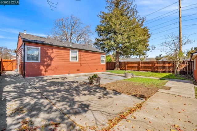 129 Revere St, Vallejo, CA 94591