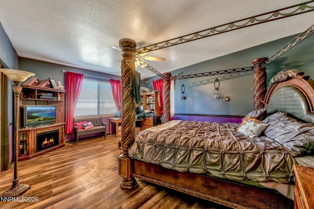 2827 Wade Street, Minden, NV 89423