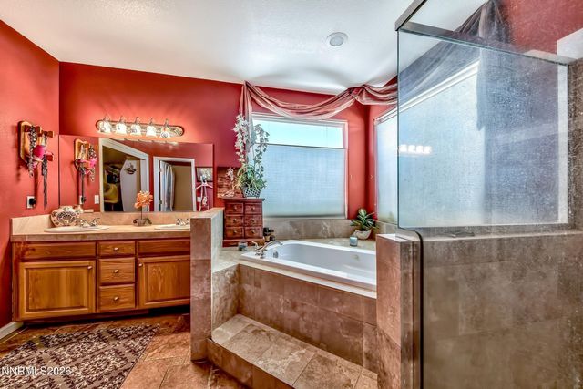2827 Wade Street, Minden, NV 89423