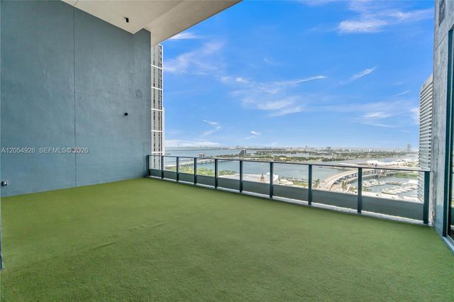 121 NE 5th Street 3405, Miami, FL 33132